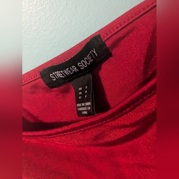 Red crop top with silver beaded straps - Picture 3 of 4